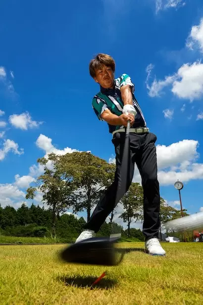 プロが手応えを感じる強弾道とスピン量の絶妙なバランス