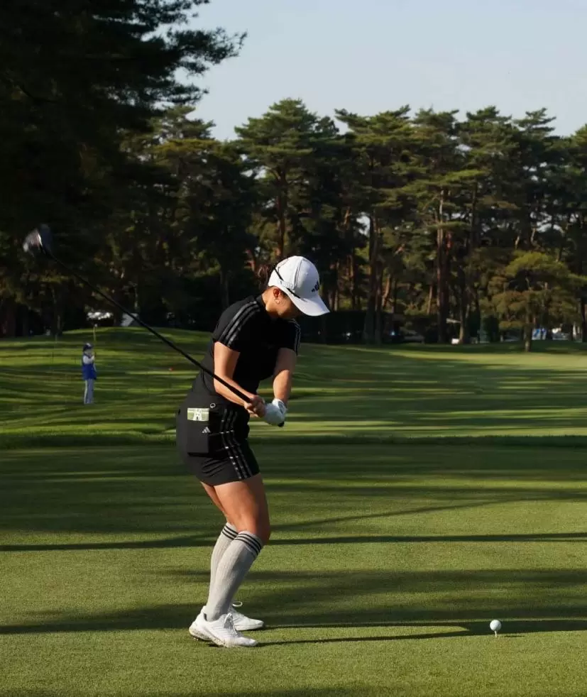 森田遥のドライバースイング