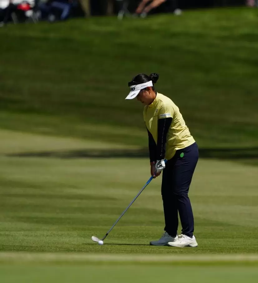 青木瀬令奈のウェッジスイング