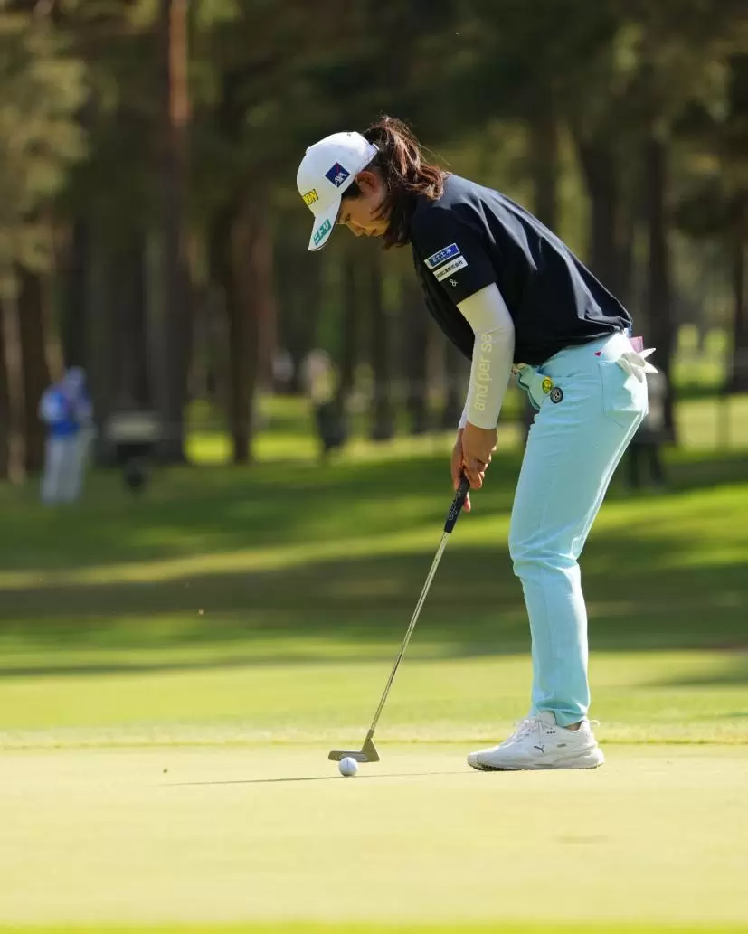 櫻井心那のパッティングストローク