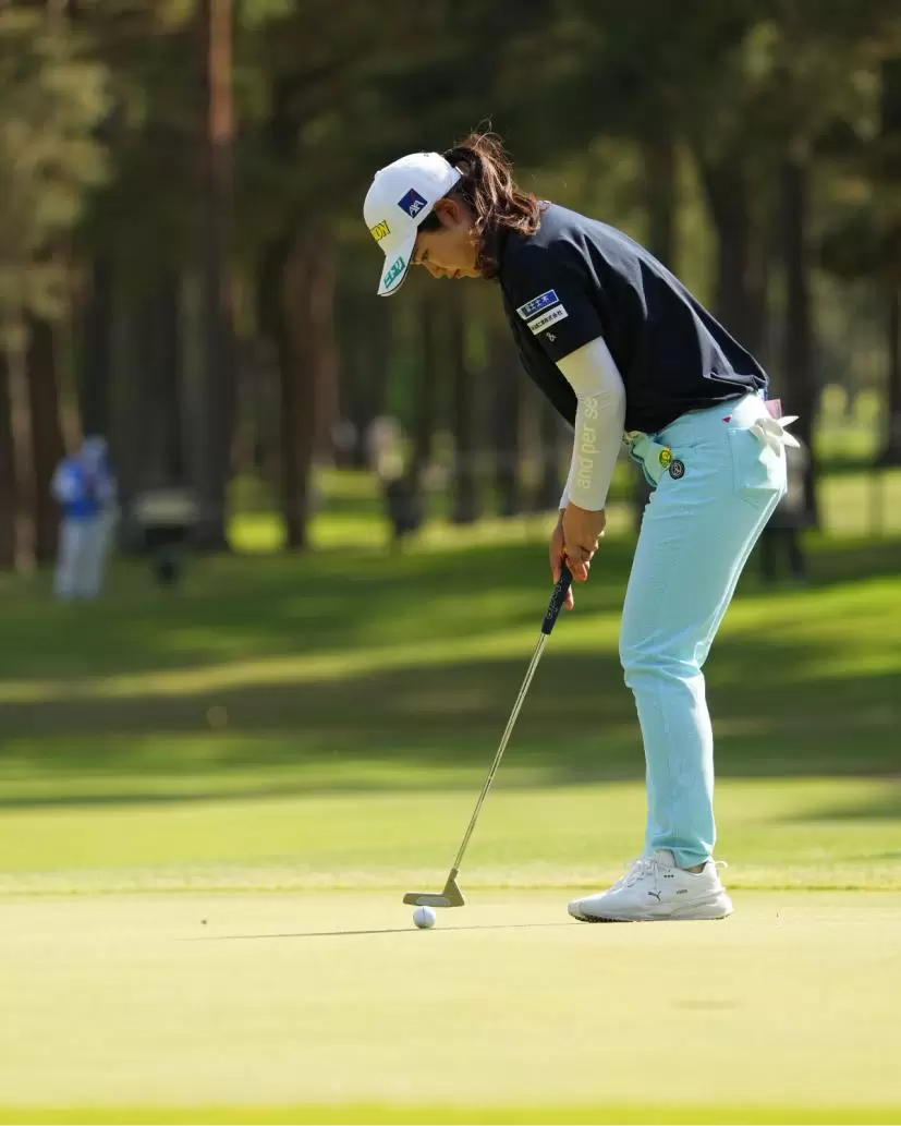 櫻井心那のパッティングストローク