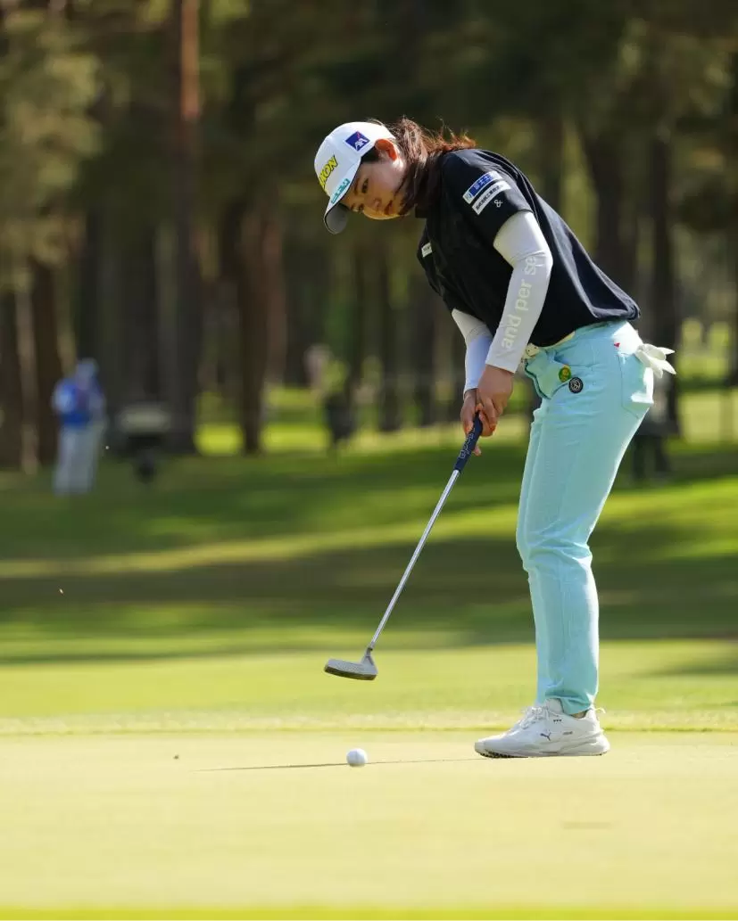 櫻井心那のパッティングストローク