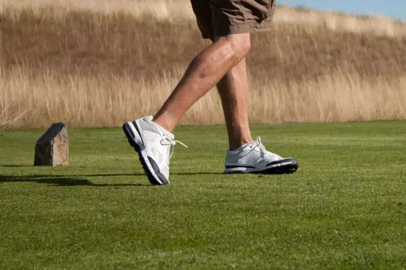 ゴルフシューズ,ショット