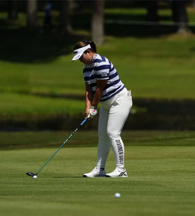 ささきしょうこのフェアウェイウッドスイング