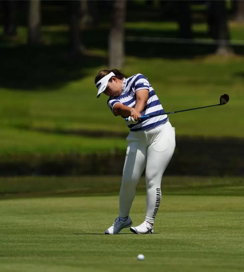 ささきしょうこのフェアウェイウッドスイング