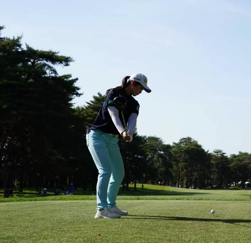 櫻井心那のドライバースイング