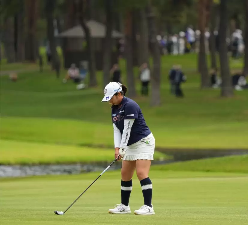 阿部未悠のフェアウェイウッドスイング