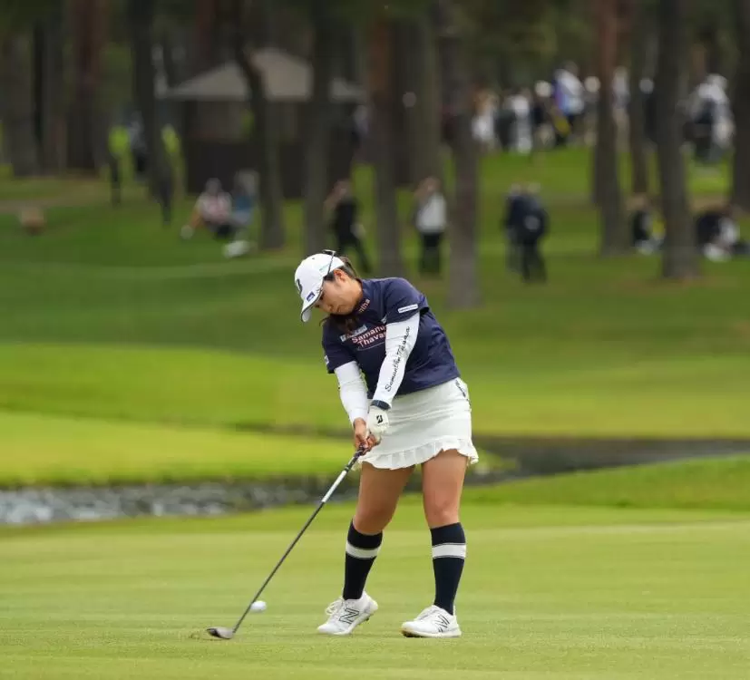 阿部未悠のフェアウェイウッドスイング