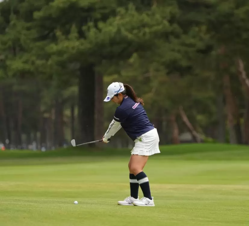 阿部未悠のアイアンスイング