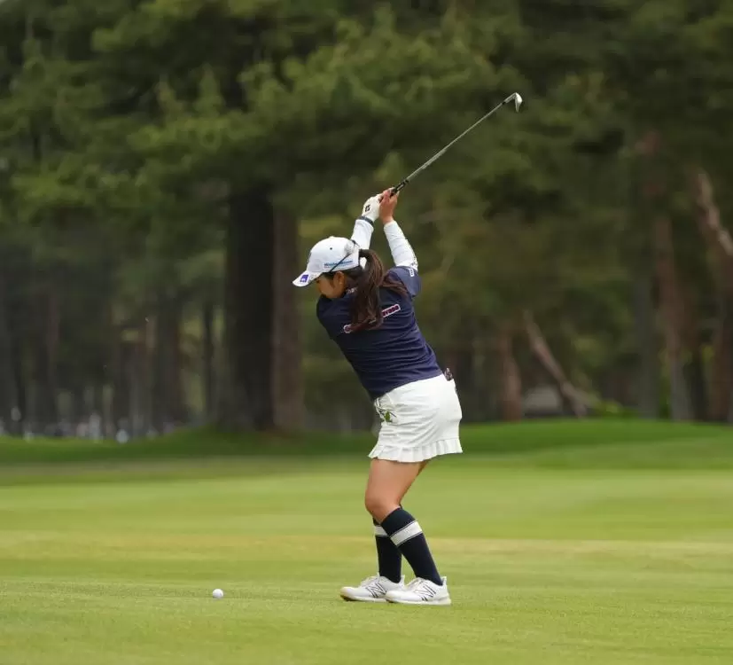 阿部未悠のアイアンスイング