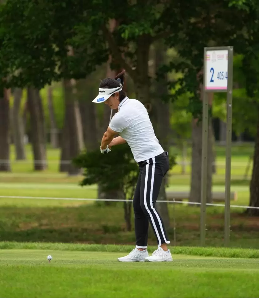 全 美貞さんのバックスイング②