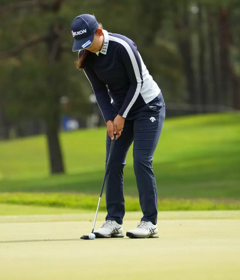 荒川怜郁さんのアドレス