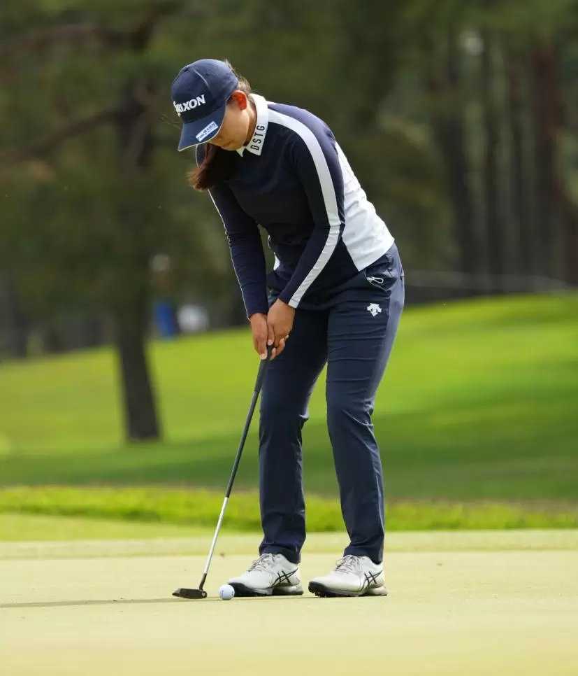 荒川怜郁さんのダウンスイング②