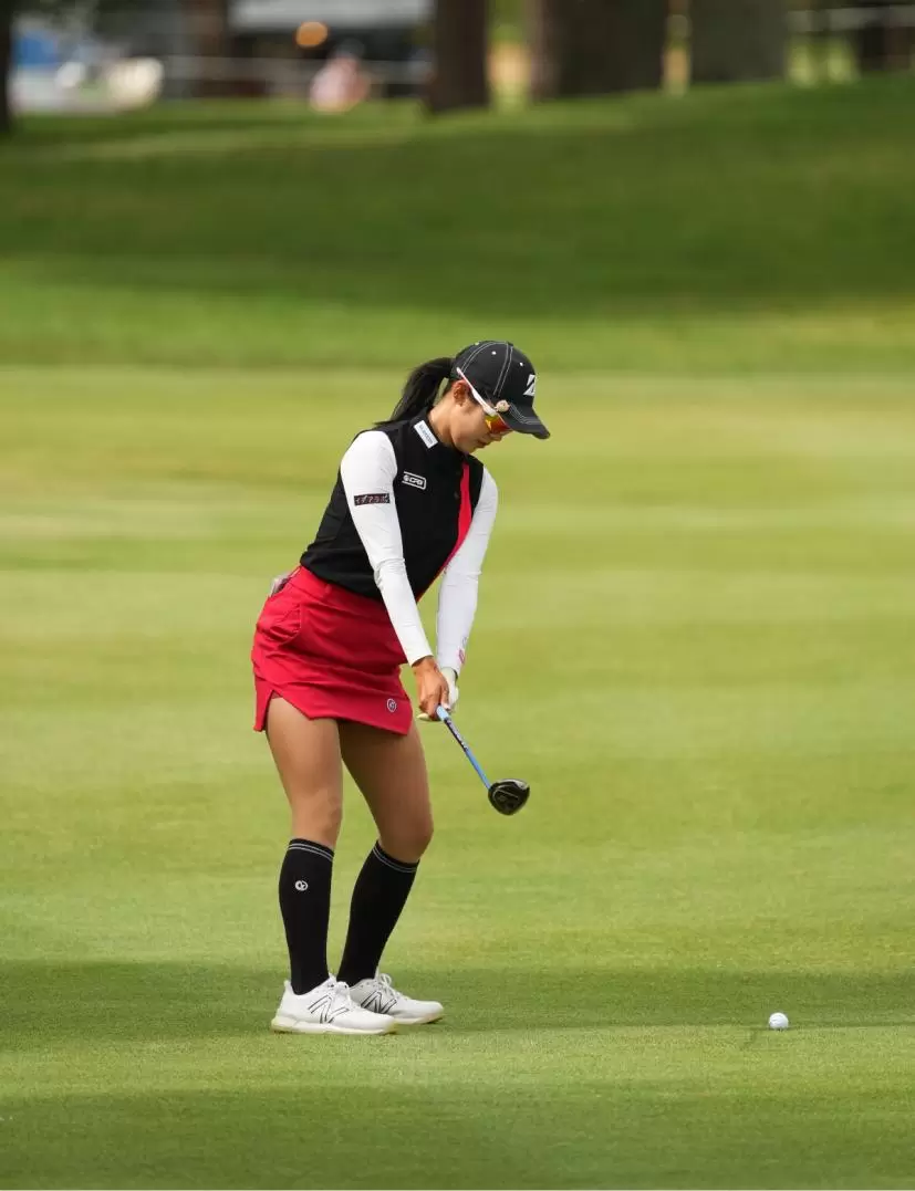 高木萌衣さんのバックスイング①