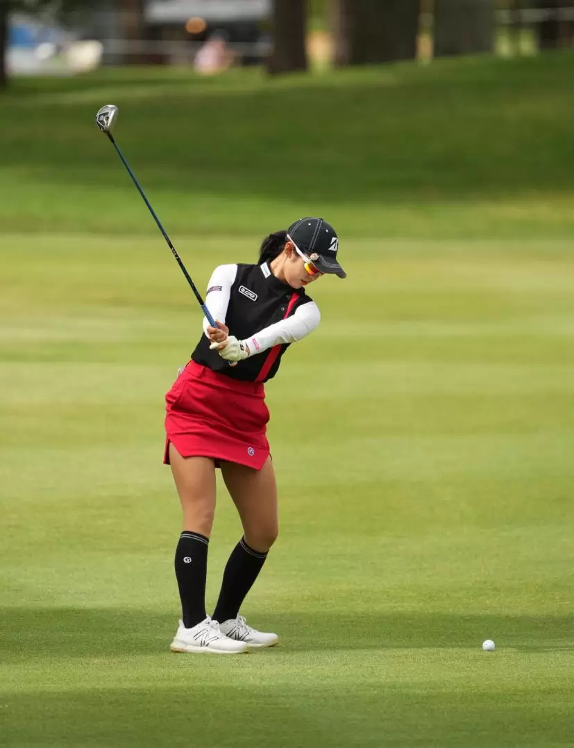 高木萌衣さんのバックスイング③