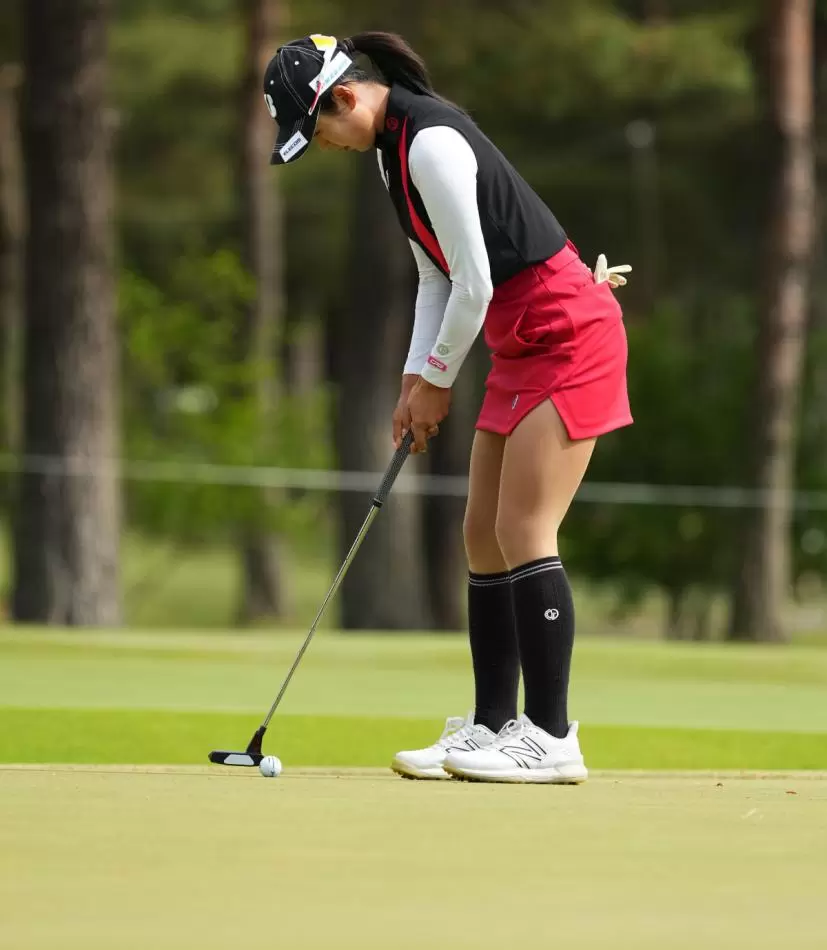 高木萌衣さんのバックスイング①
