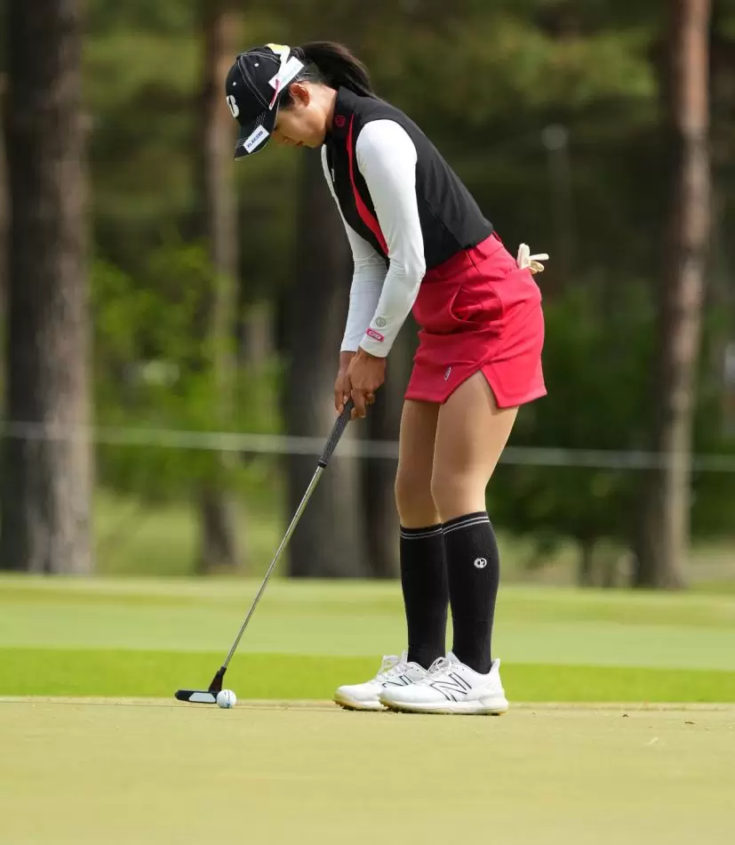 高木萌衣さんのダウンスイング③