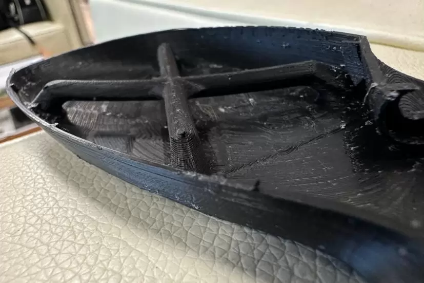 3Dプリンターで作られたフェース部分