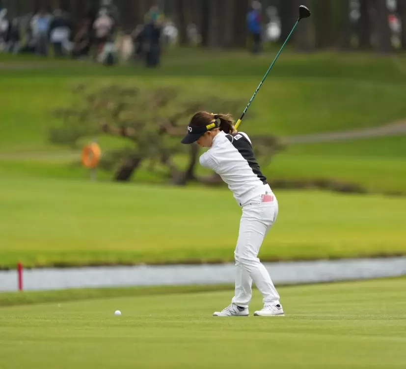 大出瑞月のバックスイング③