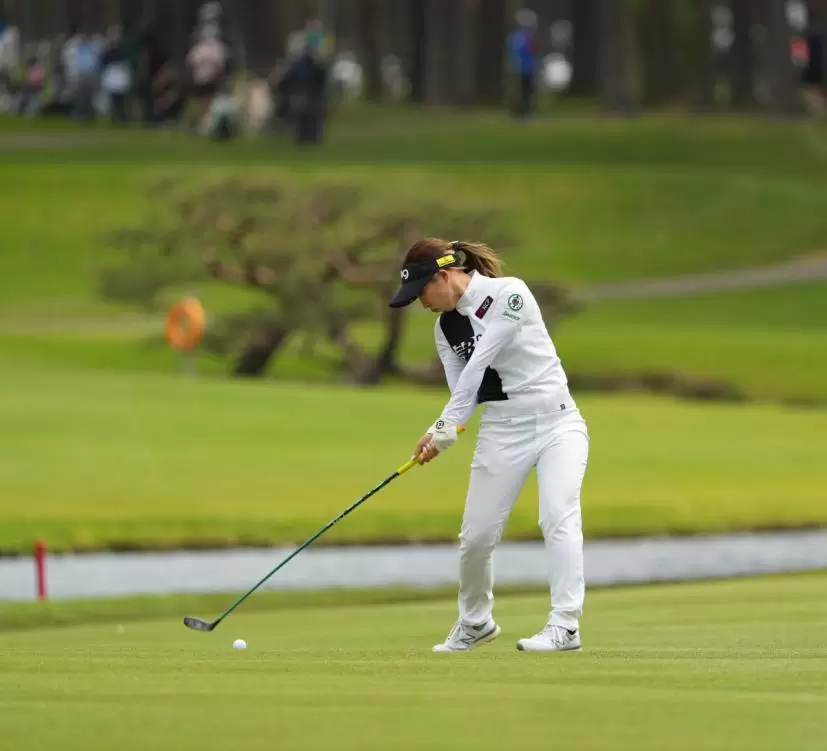 大出瑞月のダウンスイング③