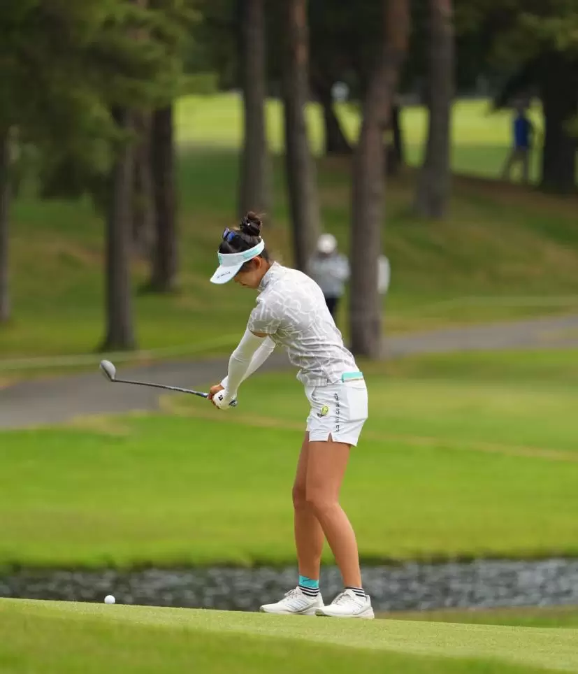 馬場咲希のバックスイング①