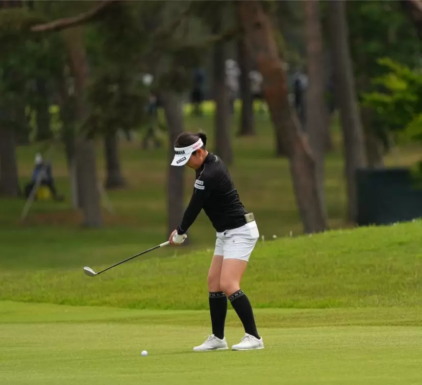 福田真未のユーティリティスイング