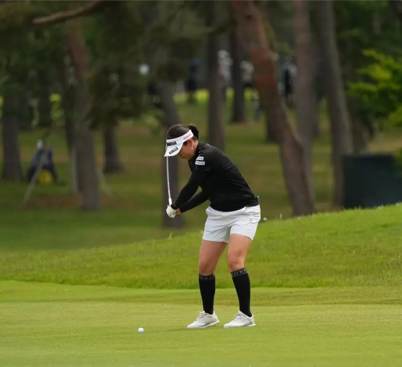 福田真未のユーティリティスイング