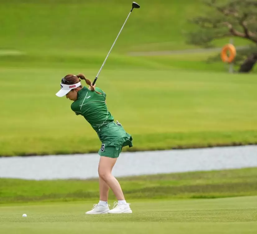 木村彩子のフェアウェイウッドスイング