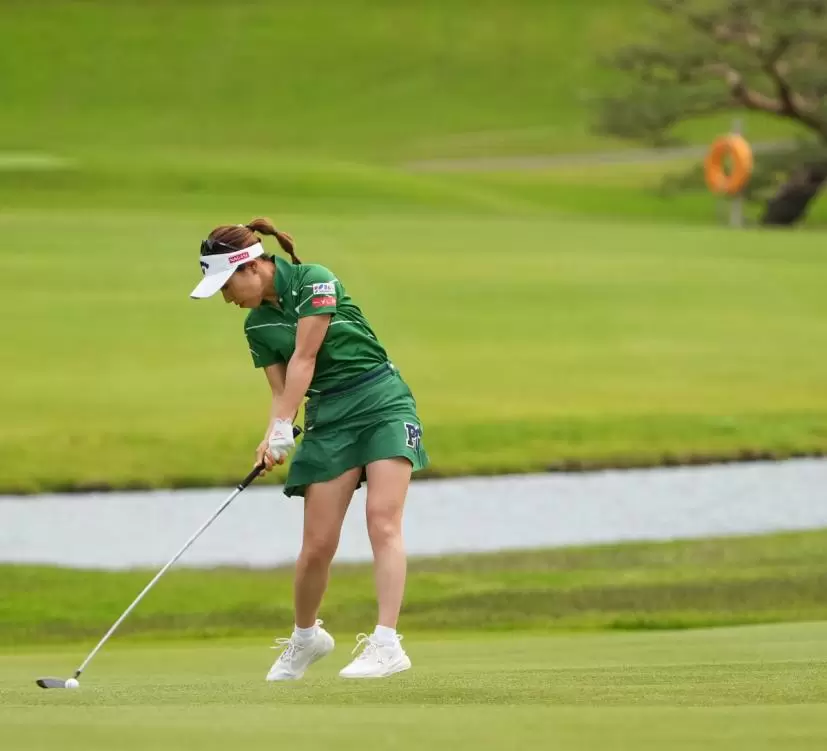 木村彩子のフェアウェイウッドスイング