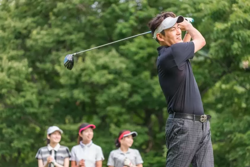 ティショット,ティーイングエリア