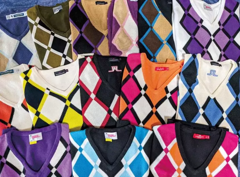 アーガイル柄のセーター