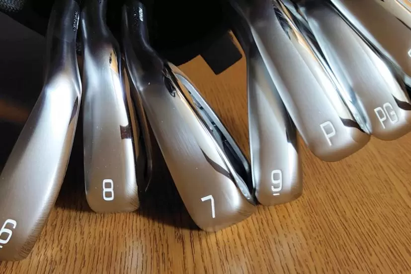 ゴルフクラブ,アイアン