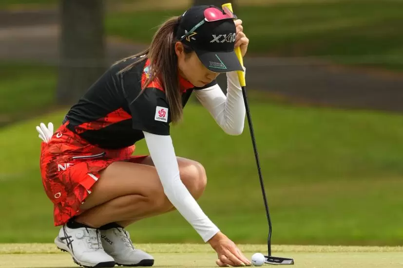 安田祐香のパッティングストローク