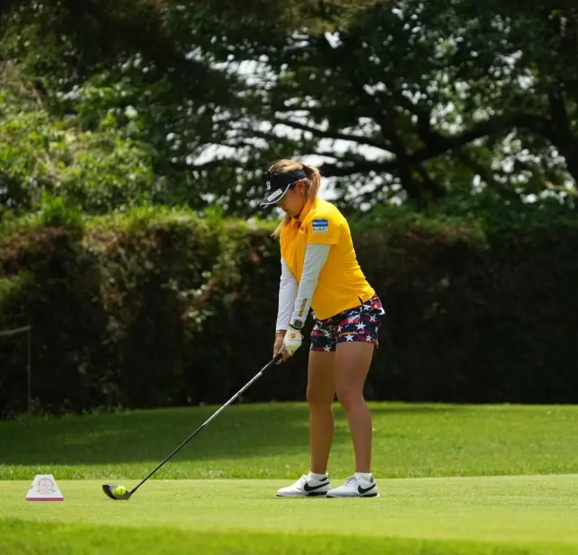 桑木志帆のドライバースイング