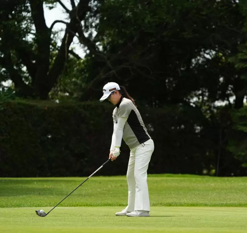 保坂真由のドライバースイング