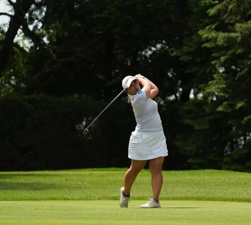 鈴木愛のドライバースイング