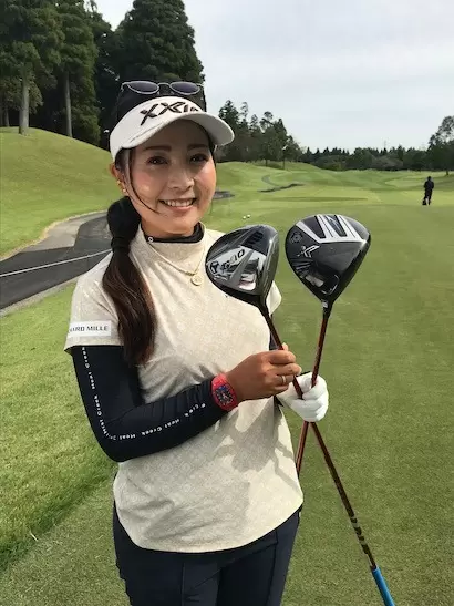 青木瀬令奈,ゼクシオ13