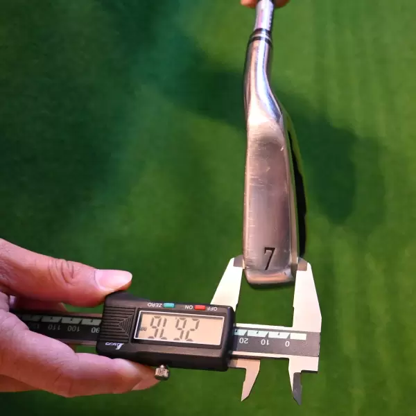 ソール幅：26.76ミリ