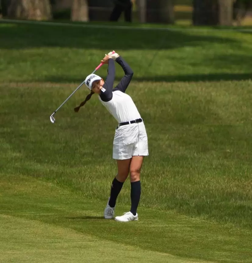 金澤志奈のウェッジスイング