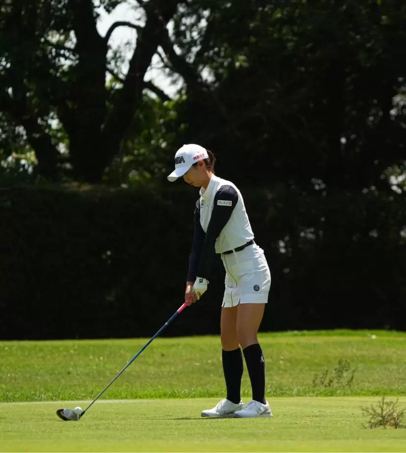 金澤志奈のドライバースイング