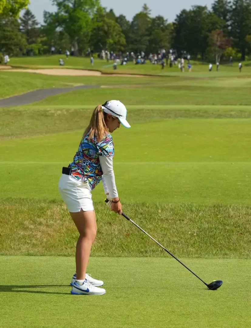 桑木志帆のドライバースイング