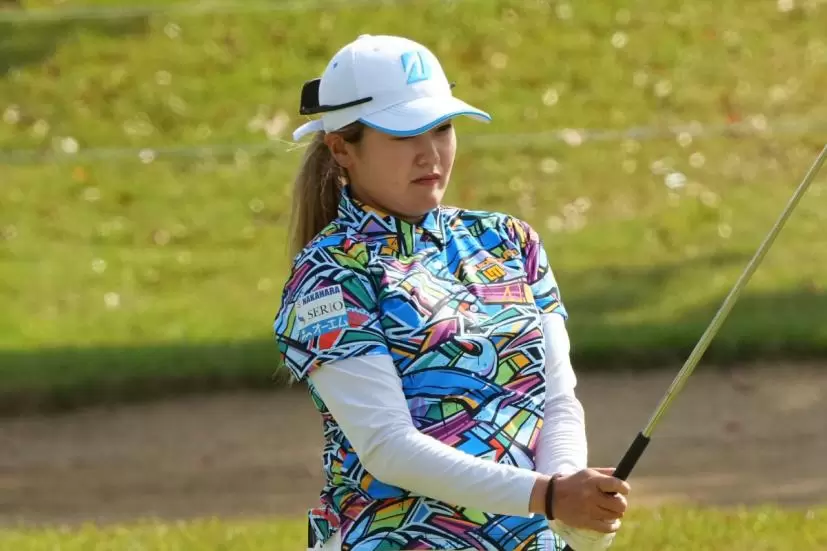 桑木志帆のドライバースイング