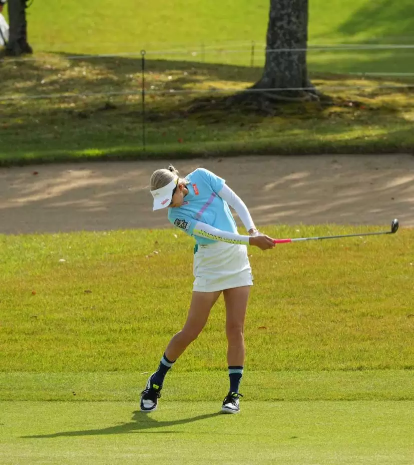金田久美子のユーティリティスイング
