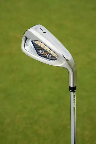 ゼクシオ13アイアン