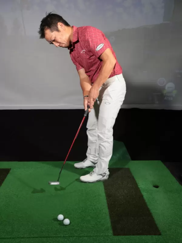 井上靖のパット練習