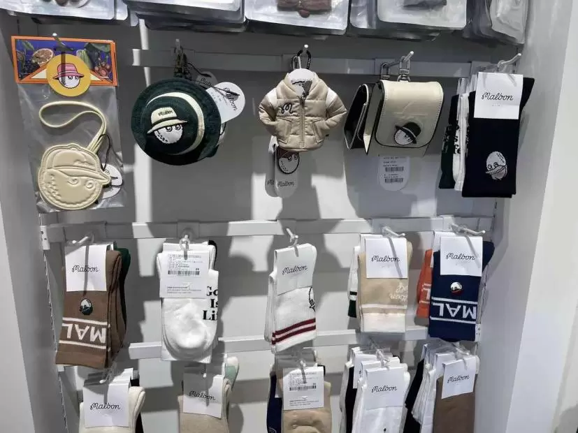 韓国ゴルフウェア