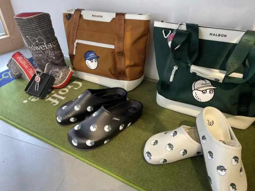 韓国ゴルフウェア