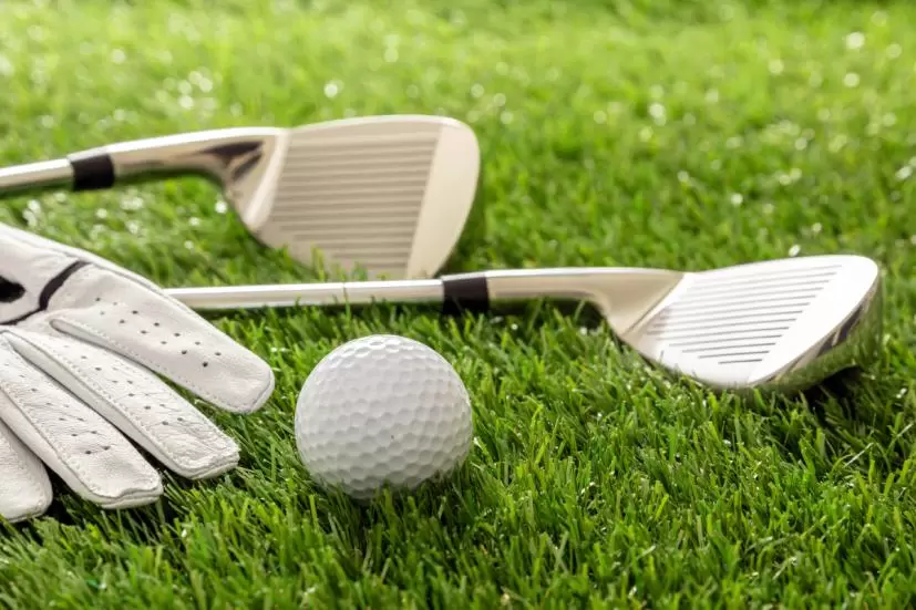ゴルフボール,ドライバー,グローブ