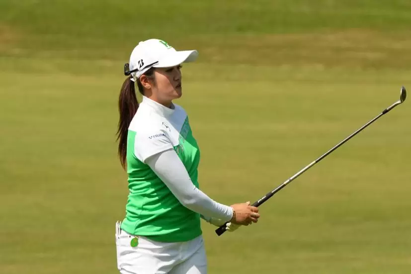 稲見萌寧のウェッジスイング