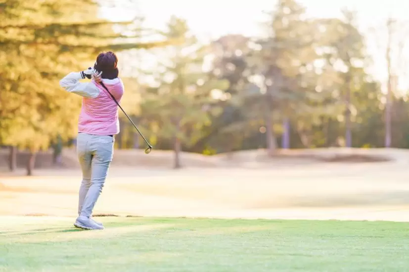 ラウンド,ティショット